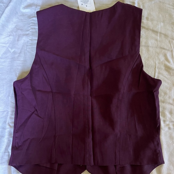 A New Day - Women’s Tailored Vest Burgundy Size - Picture 5 of 7